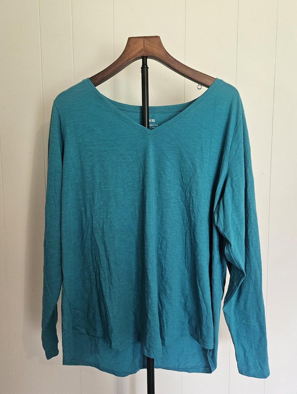 EVRI Teal V-Neck Long Sleeve Top Size 1X